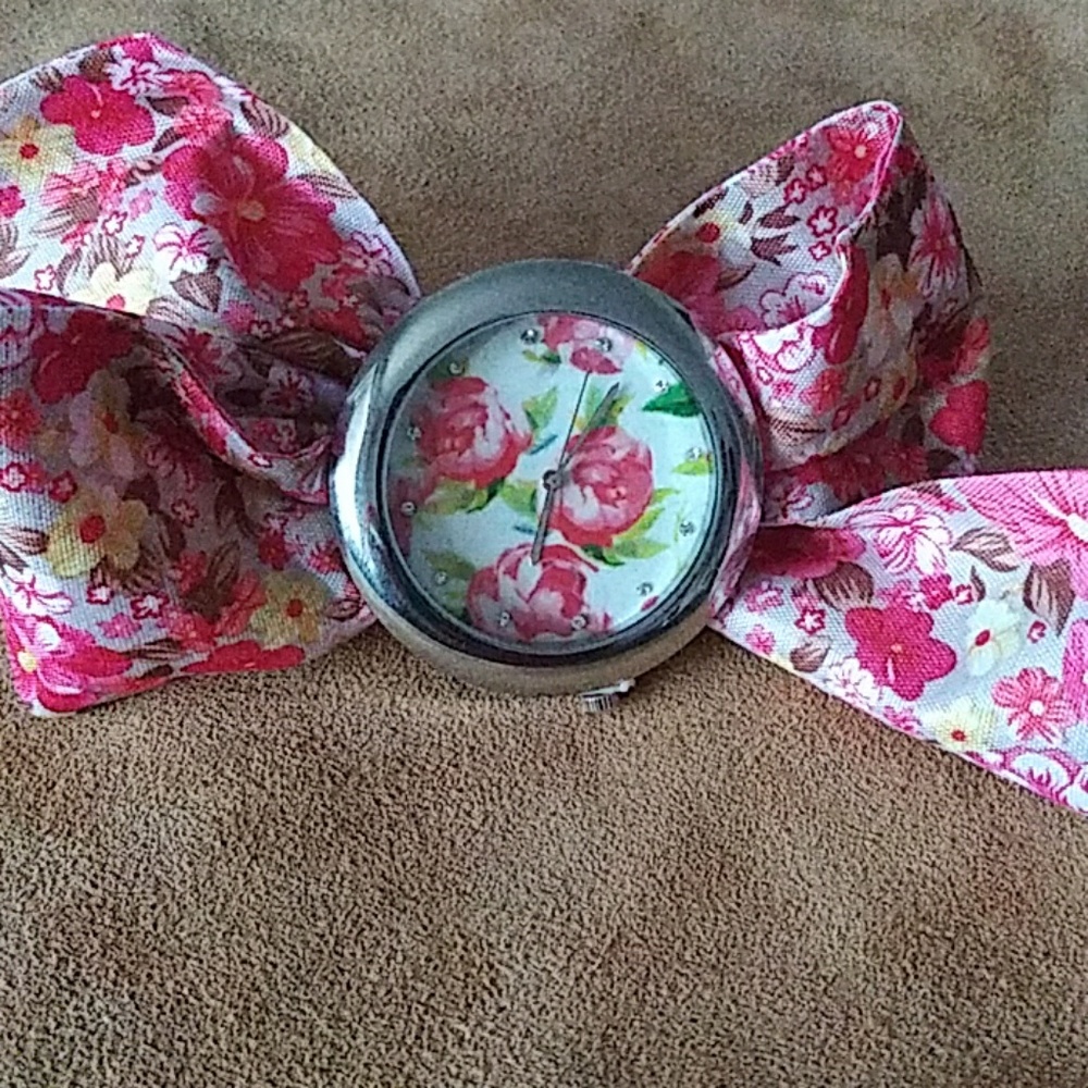 Fabric Banded Watch